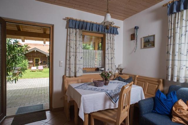 Obermoarhof Apartment Anger Bagian luar foto